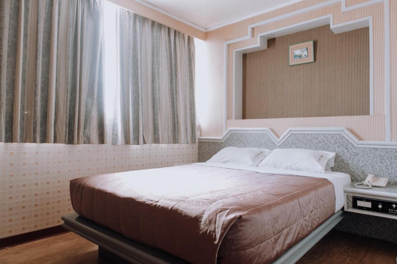 Tong Hsin Hotel Pingtung المظهر الخارجي الصورة
