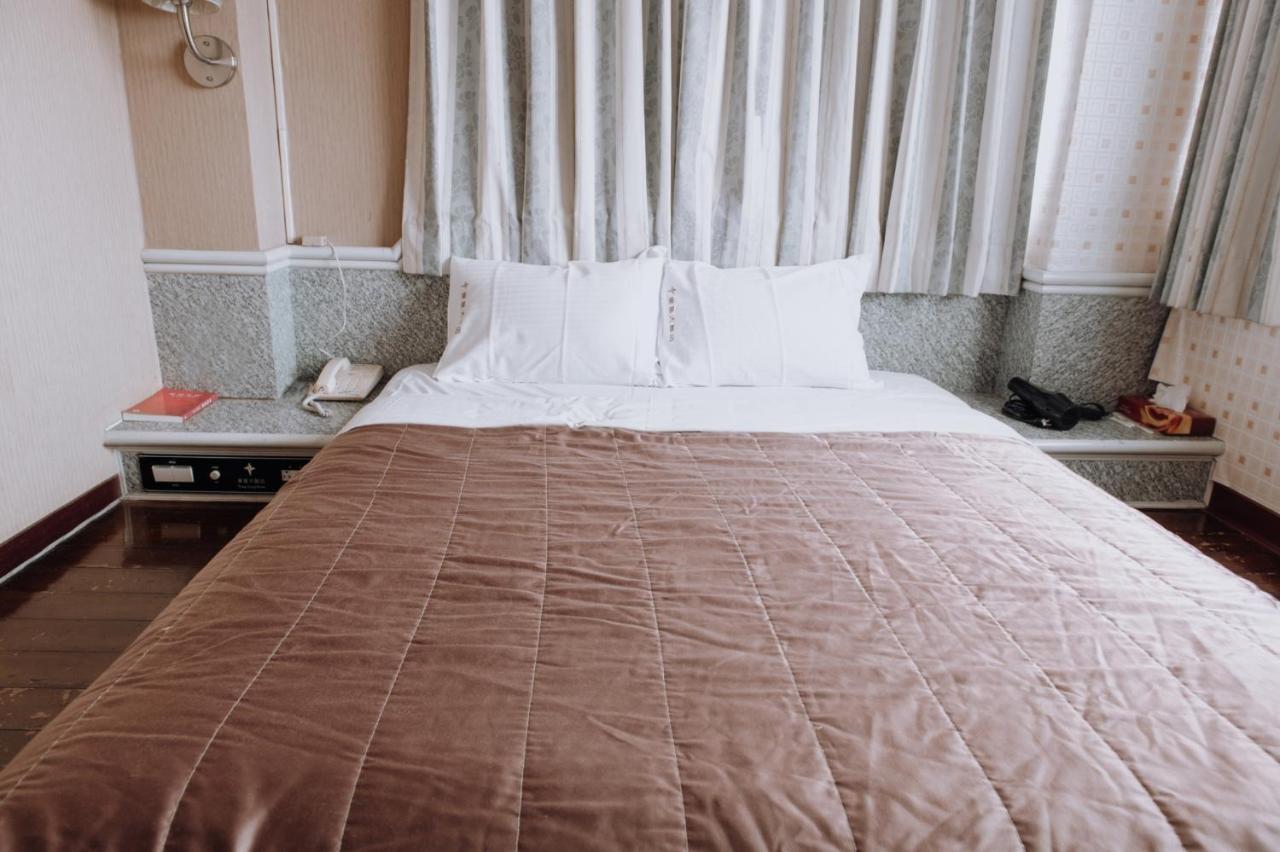 Tong Hsin Hotel Pingtung المظهر الخارجي الصورة