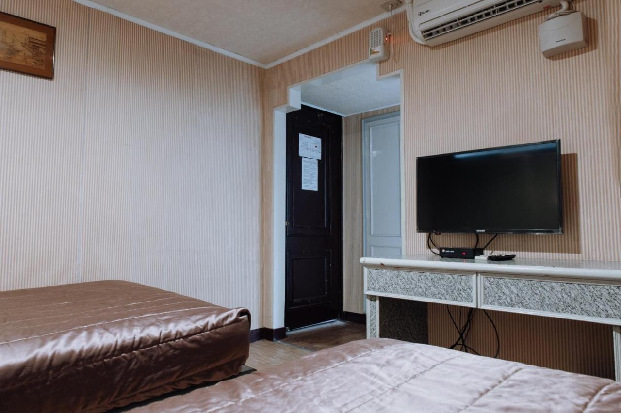 Tong Hsin Hotel Pingtung المظهر الخارجي الصورة