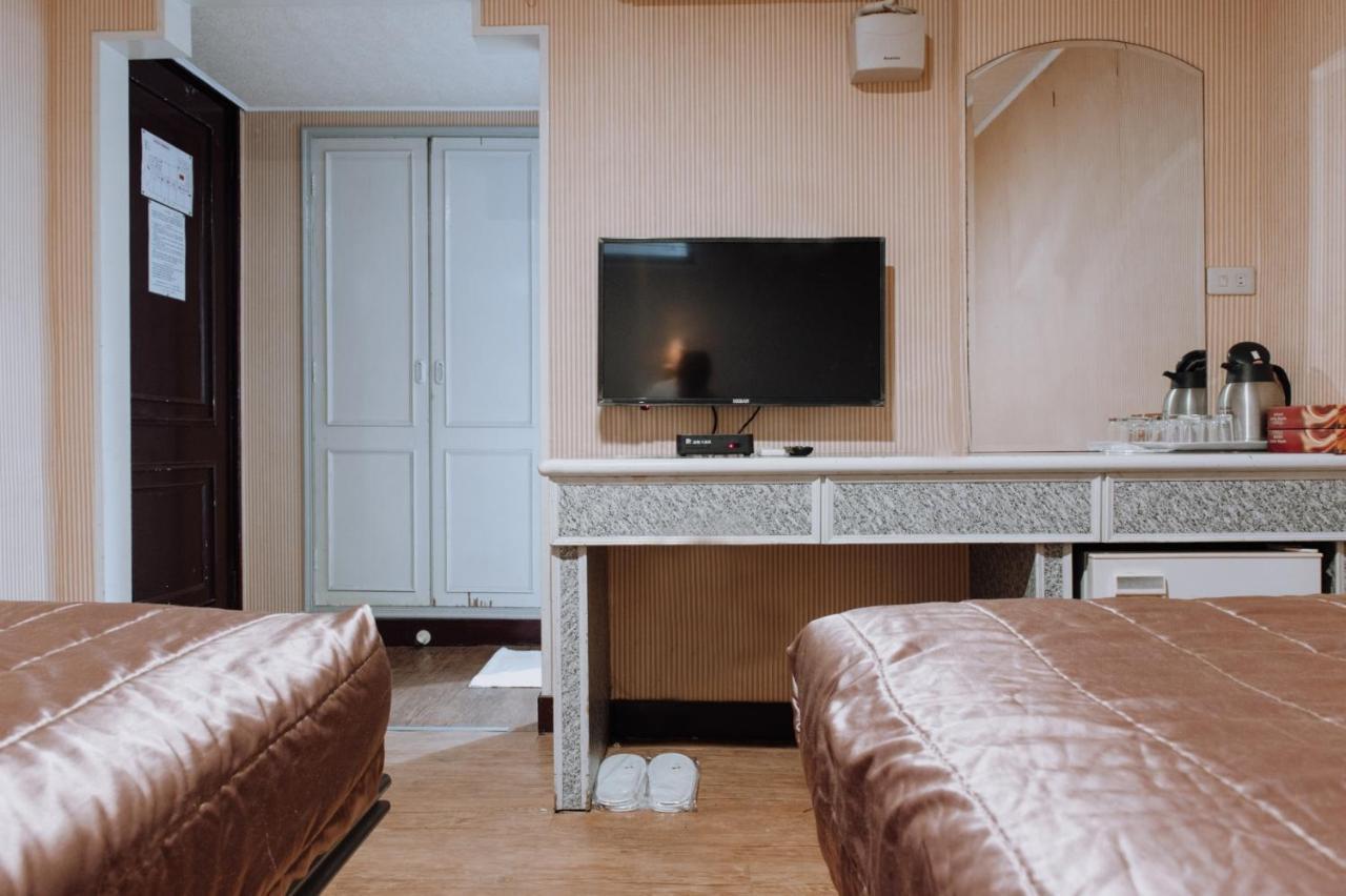 Tong Hsin Hotel Pingtung المظهر الخارجي الصورة