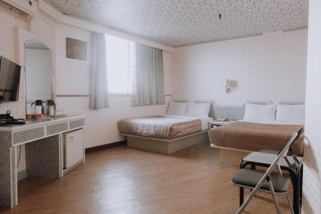 Tong Hsin Hotel Pingtung المظهر الخارجي الصورة