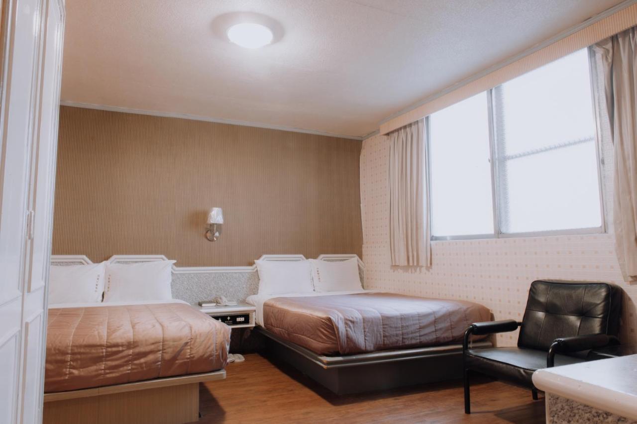 Tong Hsin Hotel Pingtung المظهر الخارجي الصورة