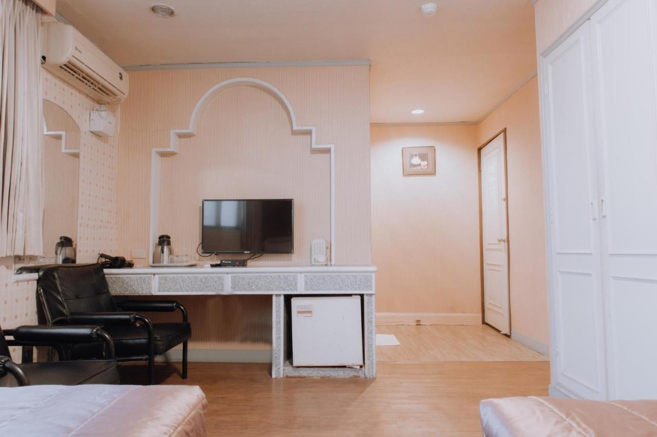 Tong Hsin Hotel Pingtung المظهر الخارجي الصورة